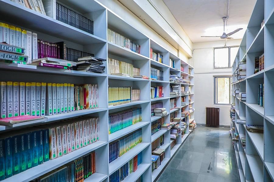 Campus view 5 — Dr. D.Y. Patil Medical College